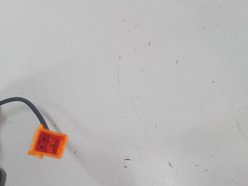 Recambio de anclaje cinturon delantero derecho para ford focus c-max (dm2) 1.6 tdci referencia OEM IAM 3m51r61208  