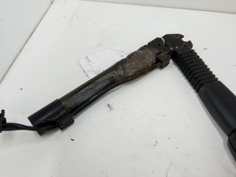 Recambio de anclaje cinturon delantero derecho para bmw 3 (e90) 320 i referencia OEM IAM   