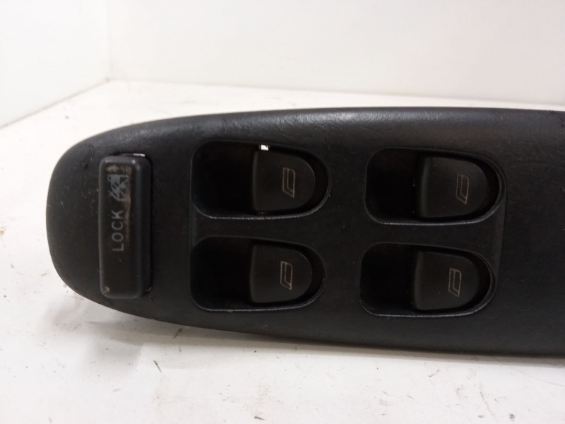 Recambio de mando elevalunas delantero izquierdo para alfa romeo 156 (932_) 1.9 jtd (932.a2b00, 932.a2c00) referencia OEM IAM   