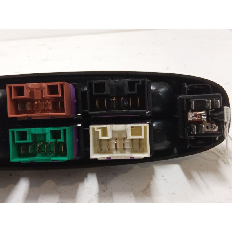 Recambio de mando elevalunas delantero izquierdo para alfa romeo 156 (932_) 1.9 jtd (932.a2b00, 932.a2c00) referencia OEM IAM   