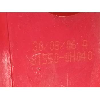 PILOTO TRASERO DERECHO 815500H040 