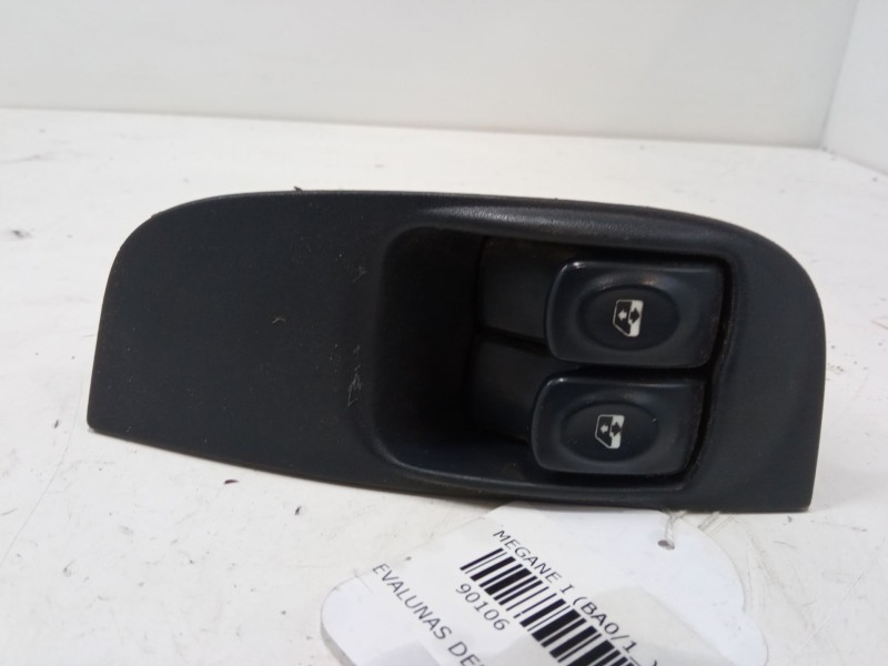 Recambio de mando elevalunas delantero izquierdo para renault megane i (ba0/1_) 1.9 dti (ba1u) referencia OEM IAM   