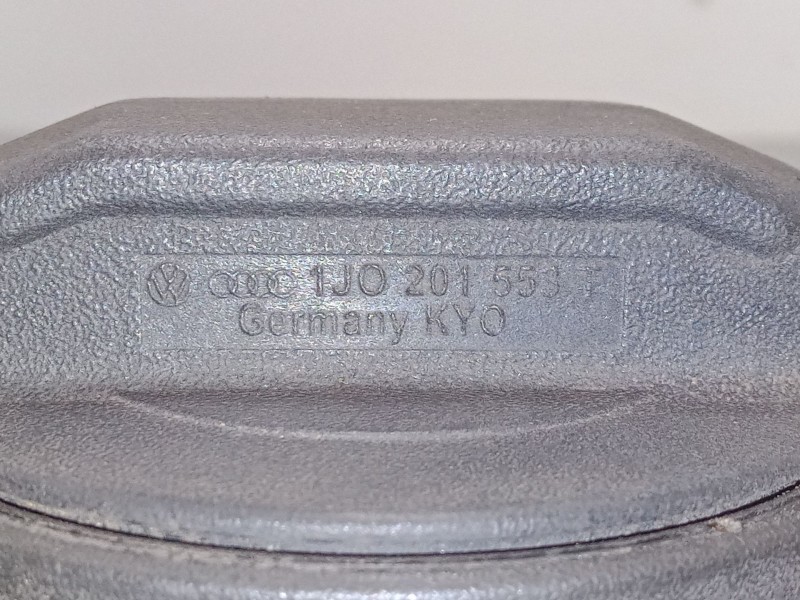 Recambio de tapon combustible para volkswagen touareg (7la, 7l6, 7l7) 2.5 r5 tdi referencia OEM IAM   
