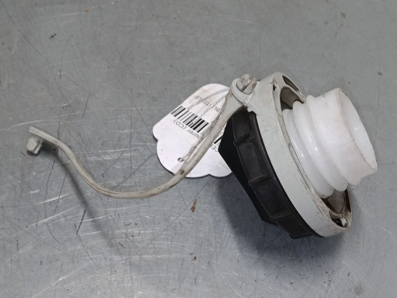 Recambio de tapon combustible para kia ceed tourer (cd) 1.6 crdi 136 referencia OEM IAM   