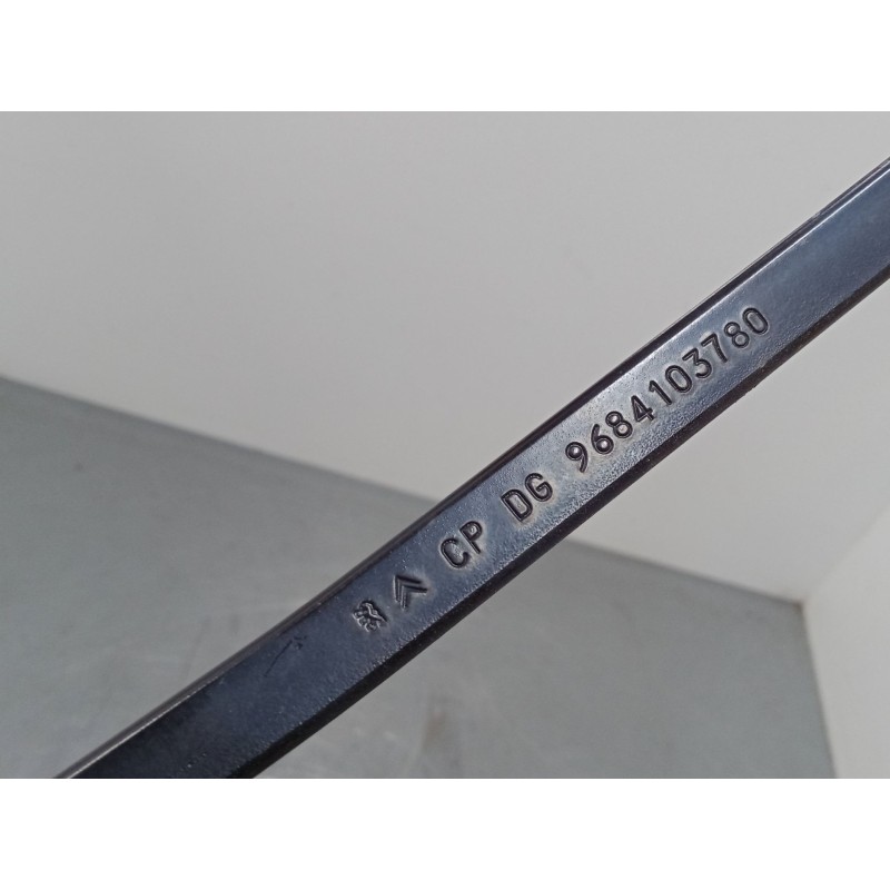 Recambio de brazo limpia delantero derecho para citroën c4 picasso i monospace (ud_) 1.6 hdi referencia OEM IAM   