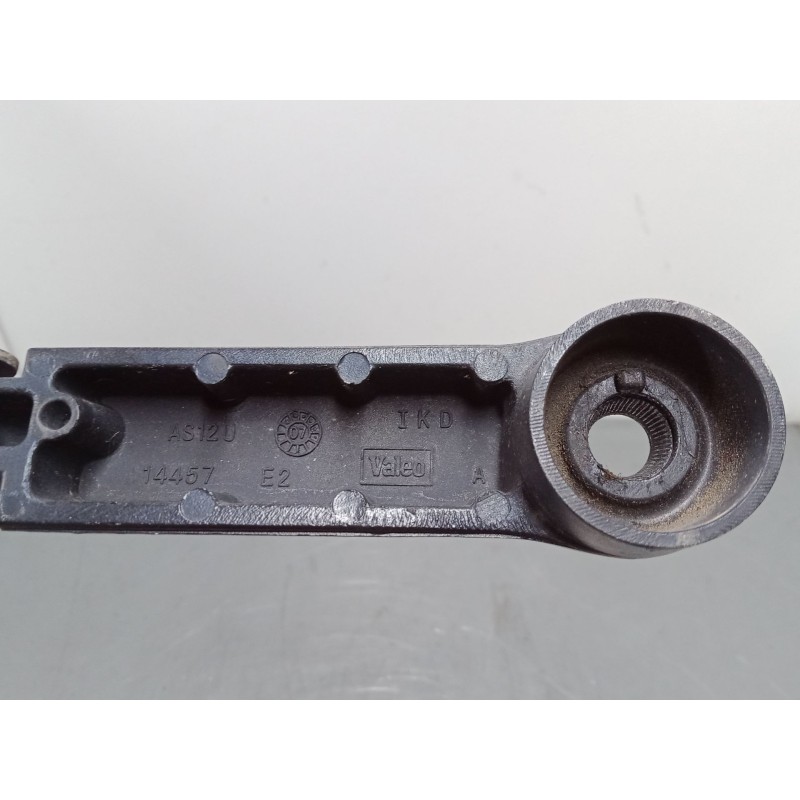 Recambio de brazo limpia delantero derecho para citroën c4 picasso i monospace (ud_) 1.6 hdi referencia OEM IAM   