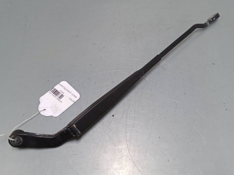 Recambio de brazo limpia delantero derecho para suzuki vitara cabrio (et, ta) 2.0 16v (ta51, sv420) referencia OEM IAM   