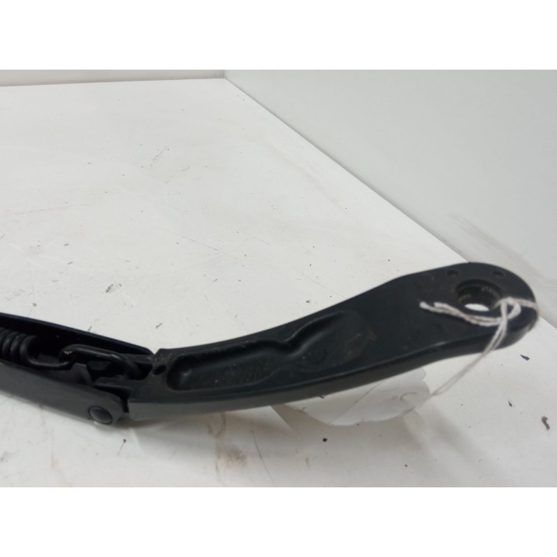 Recambio de brazo limpia delantero izquierdo para citroën c4 ii (nc_) 1.6 bluehdi 100 referencia OEM IAM   