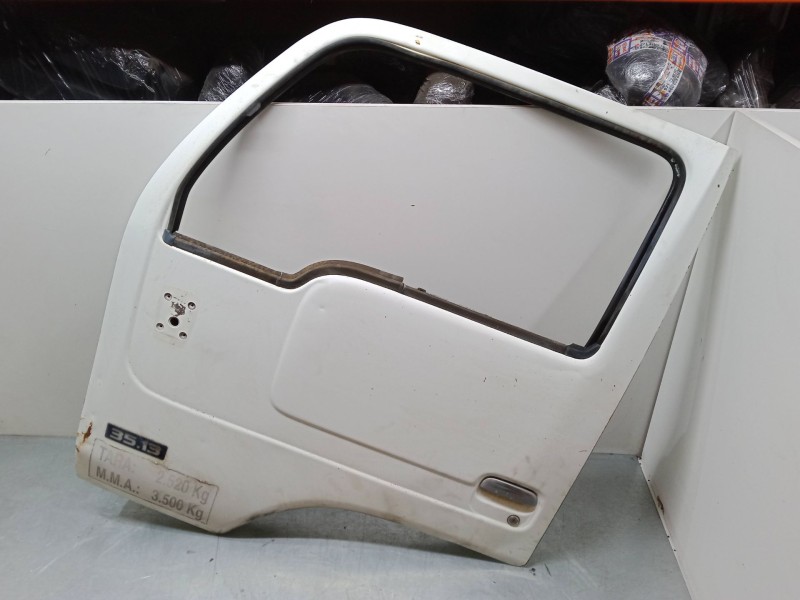 Recambio de puerta delantera izquierda para nissan cabstar e (tl_, vl_) 105.35, 110.35, 110.45 (tl0) referencia OEM IAM   