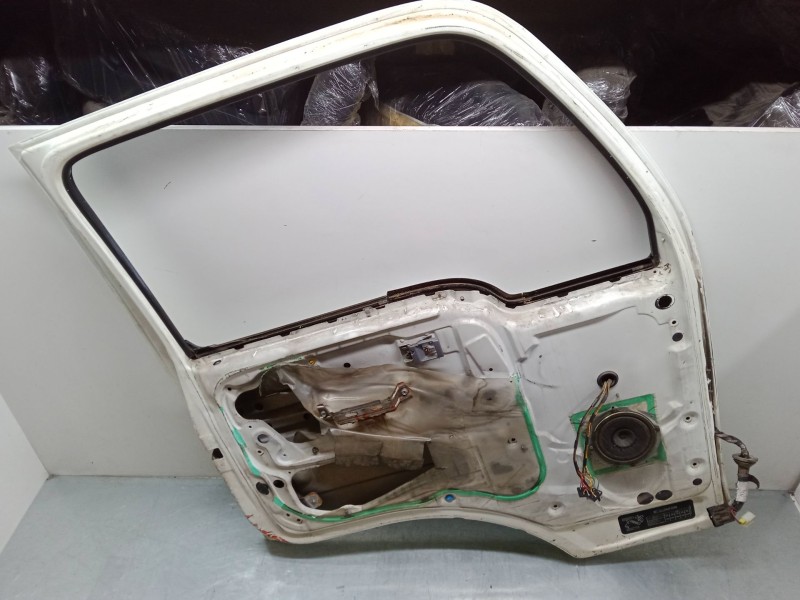 Recambio de puerta delantera izquierda para nissan cabstar e (tl_, vl_) 105.35, 110.35, 110.45 (tl0) referencia OEM IAM   