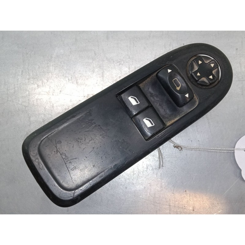 Recambio de mando elevalunas delantero izquierdo para peugeot 308 i (4a_, 4c_) 1.6 hdi referencia OEM IAM 96565186XT  