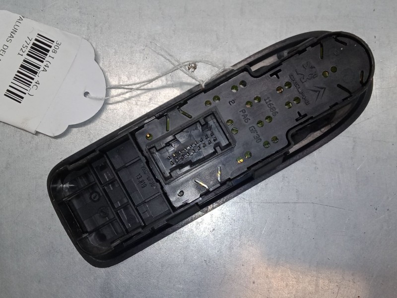 Recambio de mando elevalunas delantero izquierdo para peugeot 308 i (4a_, 4c_) 1.6 hdi referencia OEM IAM 96565186XT  