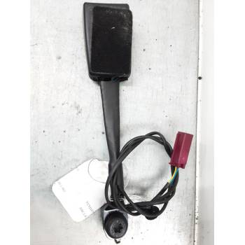 ANCLAJE CINTURON DELANTERO DERECHO AM51 R61208 CAW 