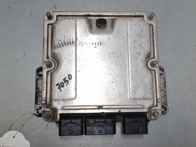 Recambio de centralita motor uce para citroën xsara picasso (n68) 2.0 hdi referencia OEM IAM 9658373180  0281011518