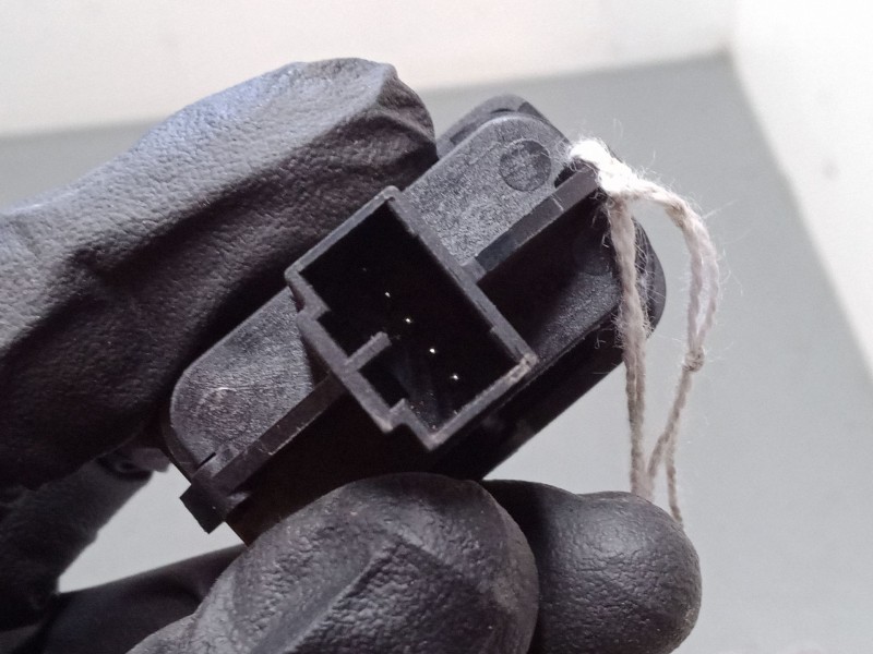 Recambio de interruptor cerradura central para volvo s40 ii (544) 1.6 d referencia OEM IAM   