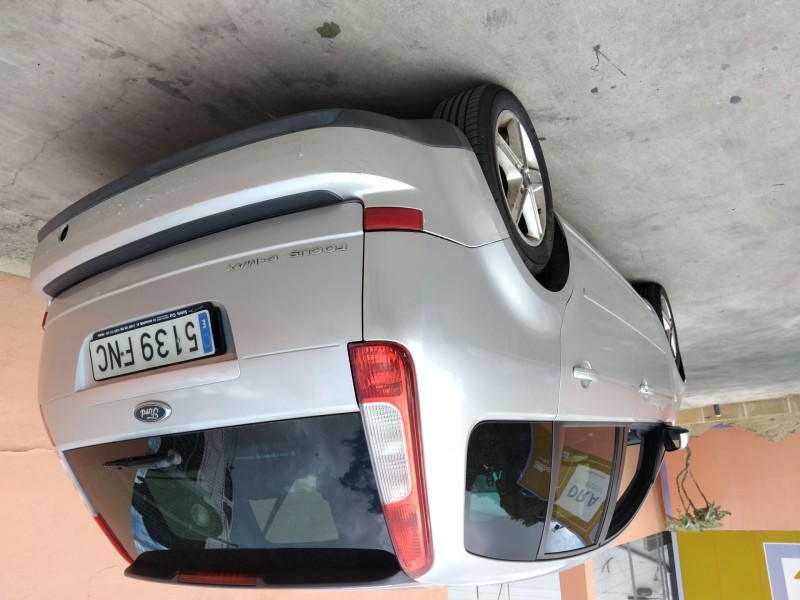 ford focus c-max (dm2) del año 2007