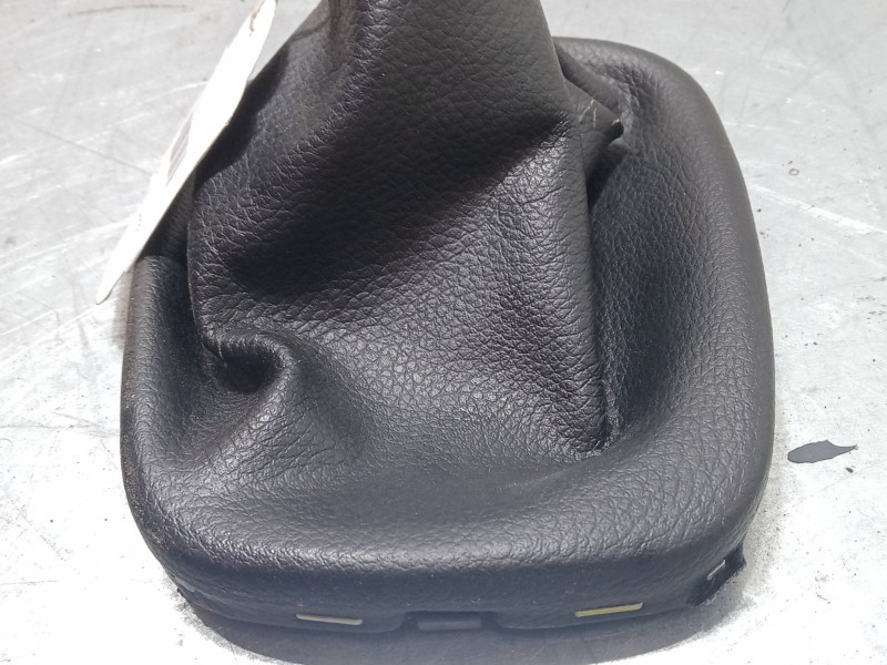 Recambio de funda palanca cambio para hyundai i30 (fd) 1.4 referencia OEM IAM   