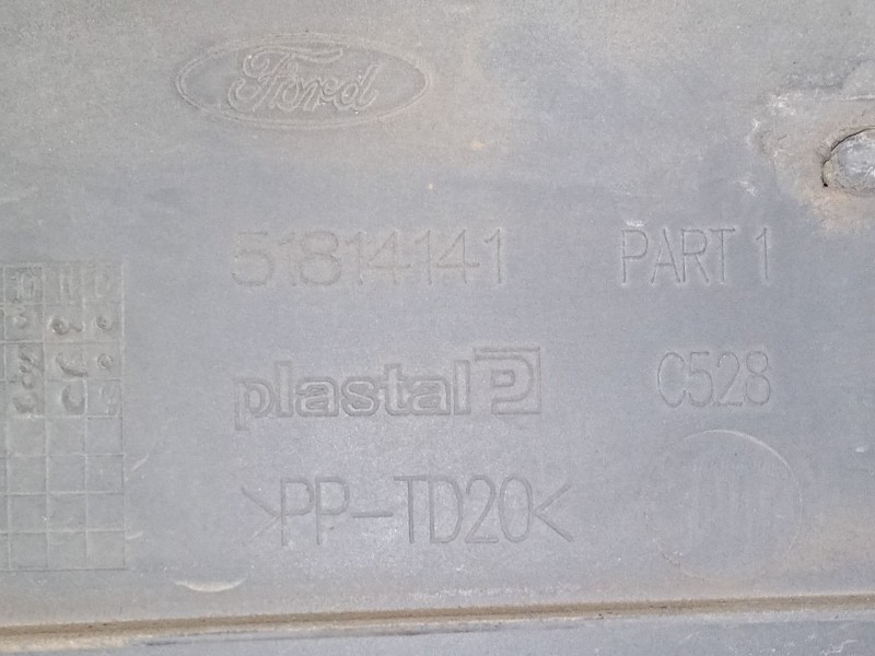 Recambio de rejilla inferior paragolpes para ford ka (ru8) 1.2 referencia OEM IAM 51814141  