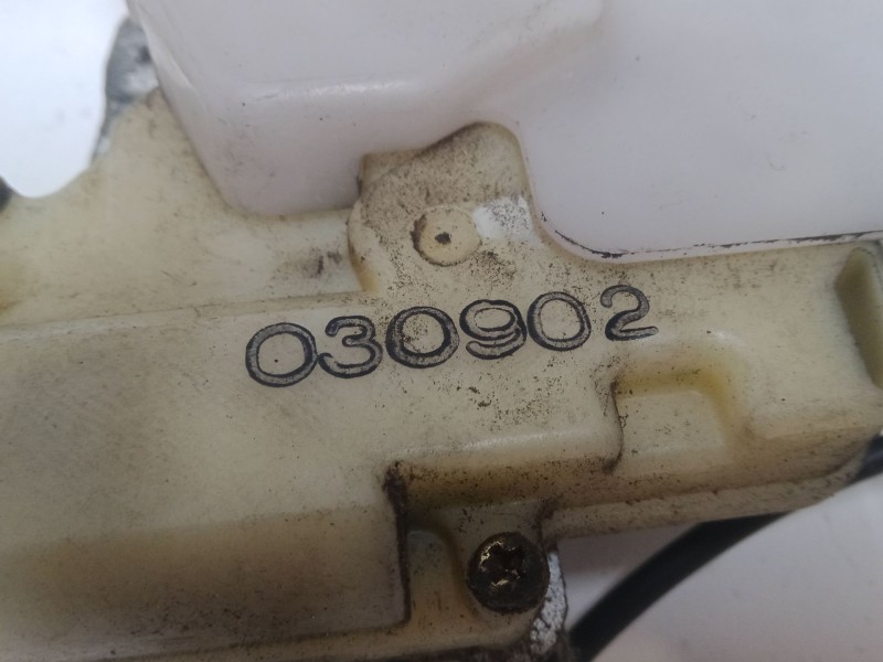 Recambio de cerradura puerta delantera derecha para toyota celica coupé (_t23_) 1.8 16v vt-i (zzt230_) referencia OEM IAM   