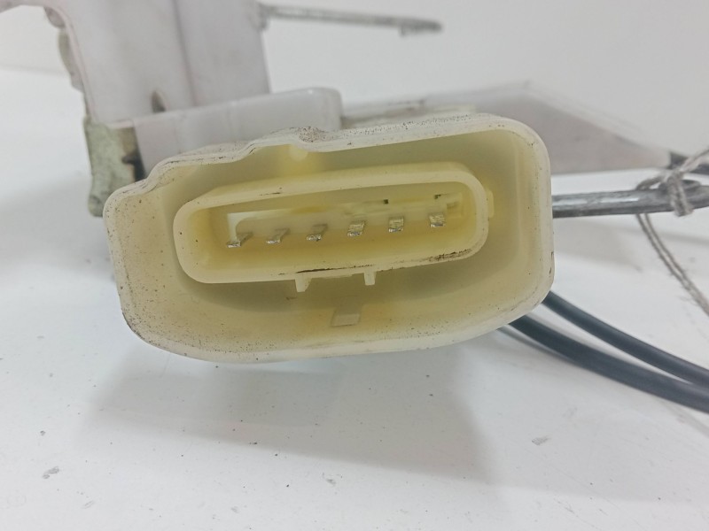 Recambio de cerradura puerta delantera derecha para toyota celica coupé (_t23_) 1.8 16v vt-i (zzt230_) referencia OEM IAM   