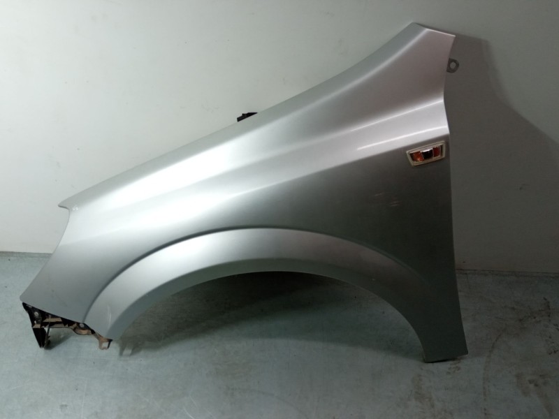 Recambio de aleta delantera izquierda para opel astra h twintop (a04) 1.9 cdti (l67) referencia OEM IAM   