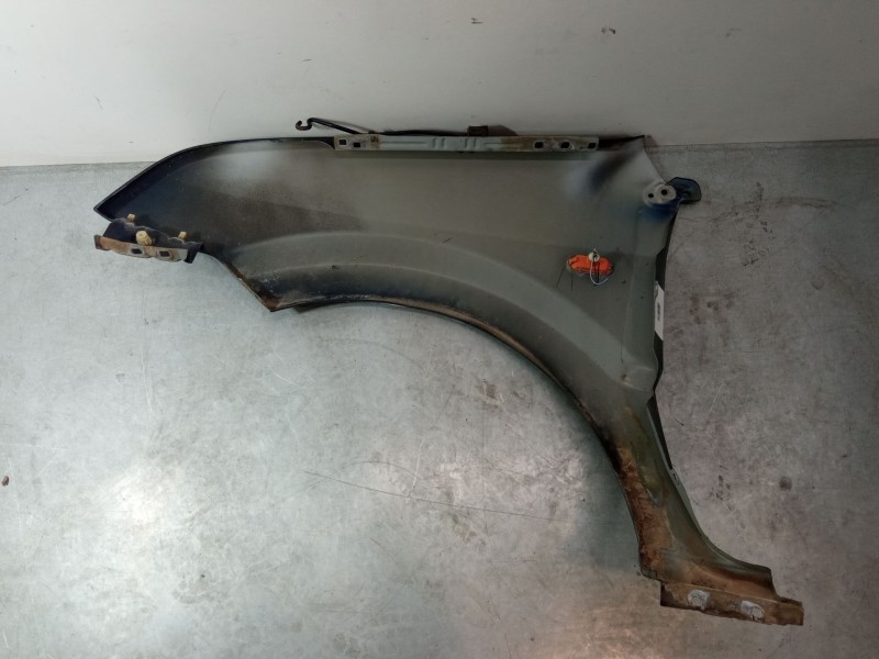 Recambio de aleta delantera derecha para ford fusion (ju_) 1.6 referencia OEM IAM   