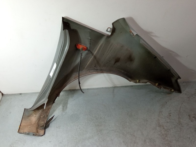 Recambio de aleta delantera izquierda para ford focus c-max (dm2) 1.6 referencia OEM IAM   