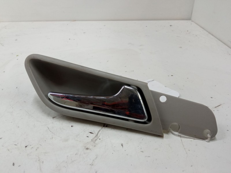 Recambio de maneta interior puerta trasera derecha para mercedes-benz clase b sports tourer (w245) b 150 (245.231) referencia OE