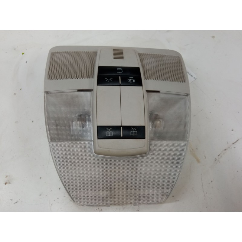 Recambio de luz interior delantera para mercedes-benz clase b sports tourer (w245) b 150 (245.231) referencia OEM IAM A169820960