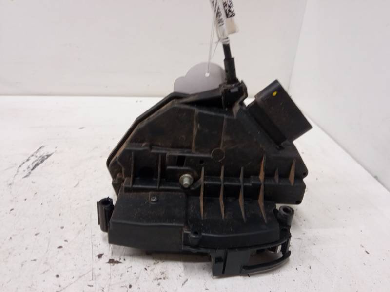 CERRADURA PUERTA DELANTERA DERECHA C75560102 