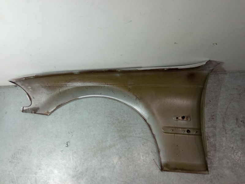 Recambio de aleta delantera derecha para bmw 3 (e46) 320 d referencia OEM IAM   