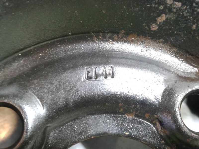 Recambio de llanta chapa 15´´ para peugeot bipper tepee 1.4 hdi referencia OEM IAM   