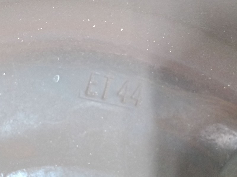 Recambio de llanta chapa 15´´ para peugeot bipper tepee 1.4 hdi referencia OEM IAM   