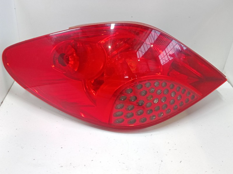 Recambio de piloto trasero derecho para peugeot 207/207+ (wa_, wc_) 1.4 16v referencia OEM IAM   