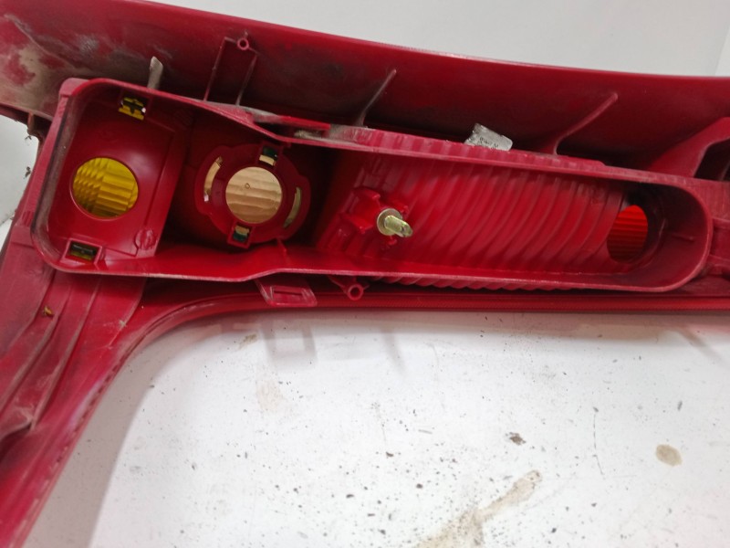 Recambio de piloto trasero derecho para peugeot 206 sw (2e/k) 1.4 hdi referencia OEM IAM   