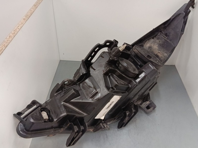 Recambio de faro derecho para peugeot 207/207+ (wa_, wc_) 1.6 hdi referencia OEM IAM 89900879  