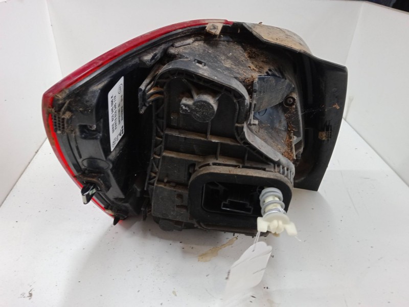 Recambio de piloto trasero derecho para volkswagen polo v (6r1, 6c1) 1.0 referencia OEM IAM 6C0945096K  