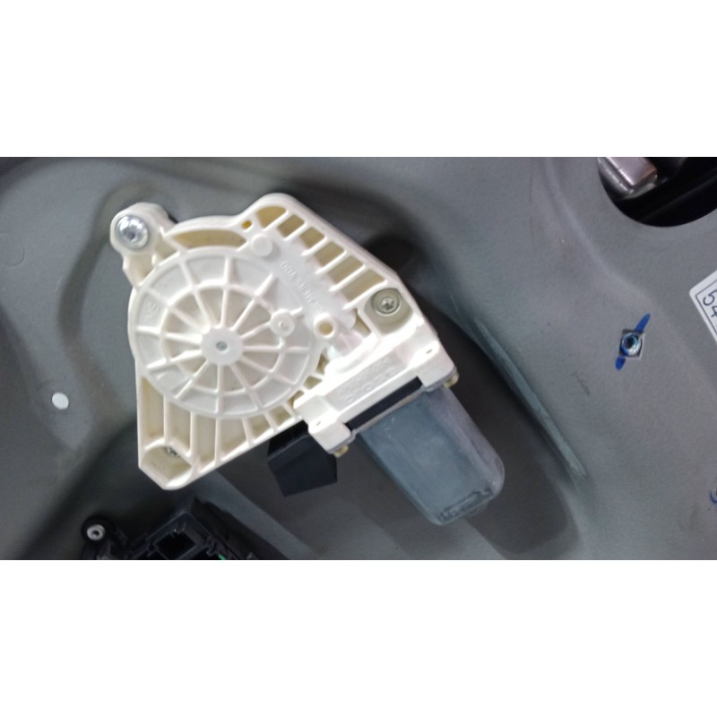 Recambio de elevalunas electrico trasero derecho para mercedes-benz clase a (w169) a 170 (169.032, 169.332) referencia OEM IAM A