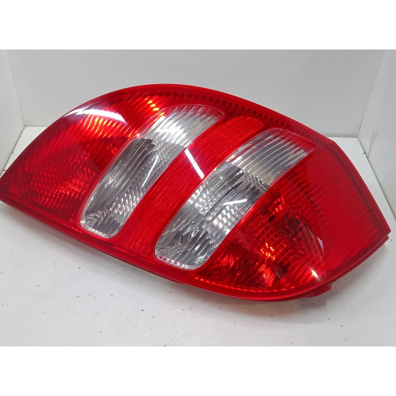 Recambio de piloto trasero izquierdo para mercedes-benz clase a (w169) a 170 (169.032, 169.332) referencia OEM IAM A1698200364L 