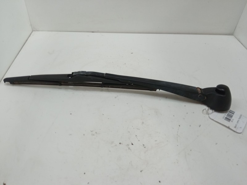 Recambio de brazo limpia trasero para volkswagen golf iv (1j1) 1.9 tdi referencia OEM IAM   