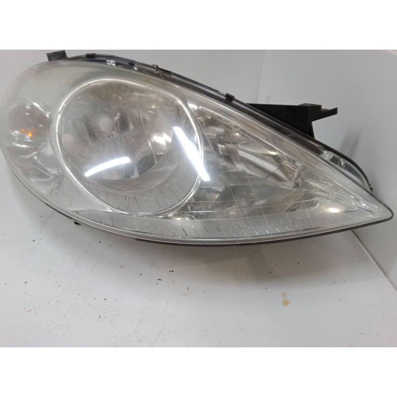 Recambio de faro derecho para mercedes-benz clase a (w169) a 170 (169.032, 169.332) referencia OEM IAM A1698200261  