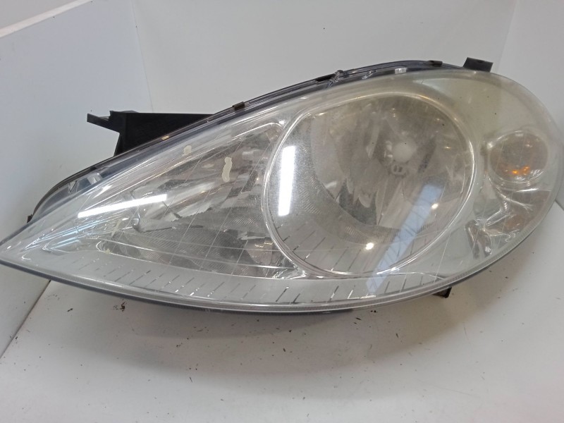 Recambio de faro izquierdo para mercedes-benz clase a (w169) a 170 (169.032, 169.332) referencia OEM IAM A1698200161  
