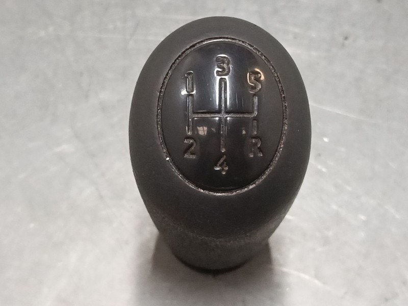 Recambio de pomo palanca cambio para renault kangoo express (fw0/1_) 1.5 dci 75 (fw07, fw10, fw04) referencia OEM IAM 8200079111
