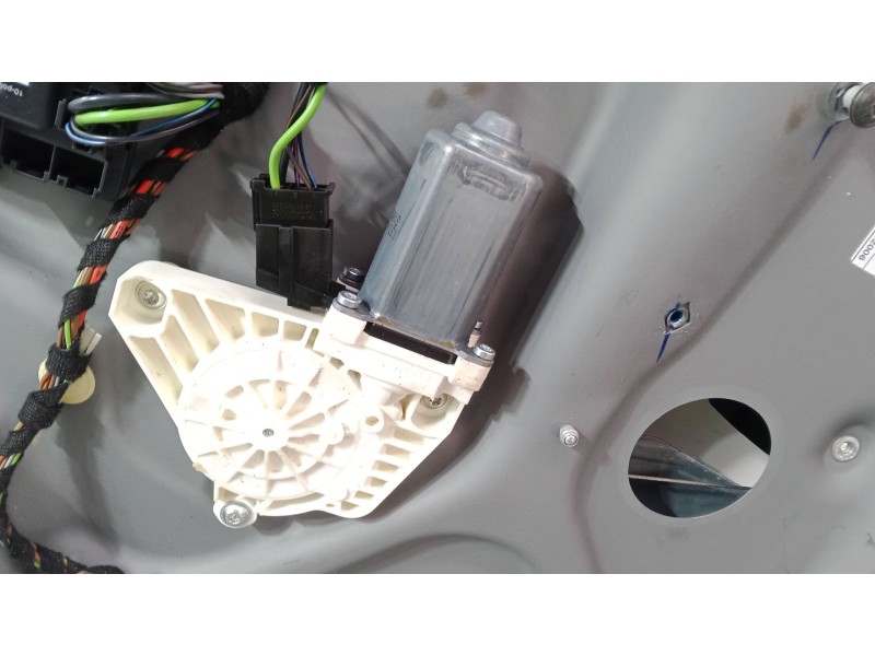 Recambio de elevalunas electrico trasero izquierdo para mercedes-benz clase b sports tourer (w245) b 150 (245.231) referencia OE