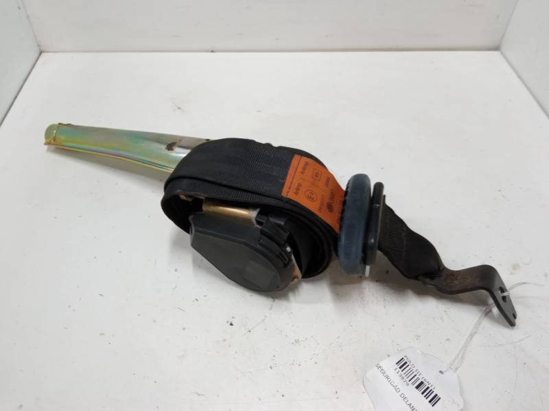 CINTURON SEGURIDAD DELANTERO DERECHO 