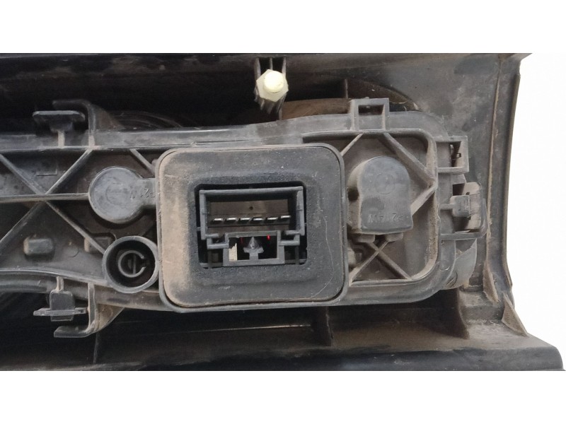 Recambio de piloto trasero derecho para peugeot bipper tepee 1.4 hdi referencia OEM IAM 01358250080  BIPPER NEMO FIORINO