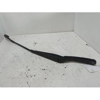 BRAZO LIMPIA DELANTERO DERECHO 