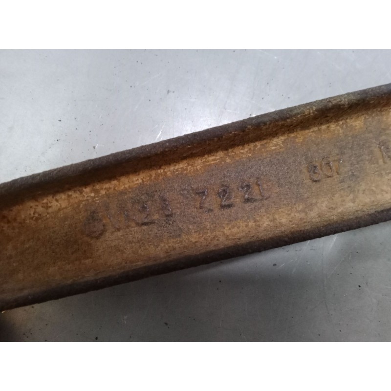 Recambio de brazo suspension inferior delantero derecho para suzuki vitara cabrio (et, ta) 2.0 16v (ta51, sv420) referencia OEM 