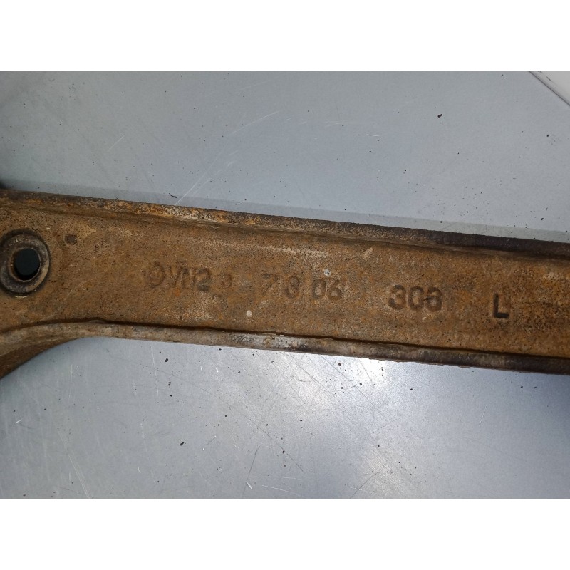 Recambio de brazo suspension inferior delantero izquierdo para suzuki vitara cabrio (et, ta) 2.0 16v (ta51, sv420) referencia OE