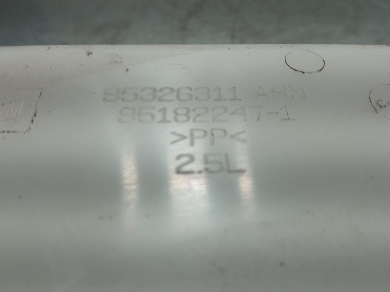 Recambio de deposito limpiaparabrisas para opel mokka / mokka x (j13) 1.6 cdti (_76) referencia OEM IAM 95326311  951822471